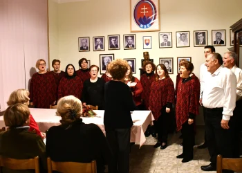 Spevom Komorného zboru Musica viva otvorili volebné zasadnutie