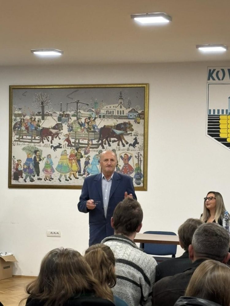 Príhovor predsedu Rady MS Kovačica Adama Jonáša
Foto: z archívu Obecnej knižnice Kovačica