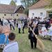 Pobavenie a metlový tanec (Foto: z archívu festivalu TCR)