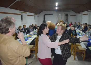 Veselá nálada na zábave v minulom roku v Dome penzistov