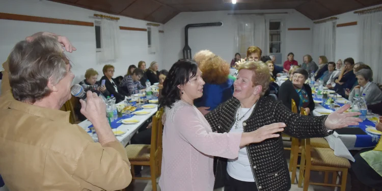 Veselá nálada na zábave v minulom roku v Dome penzistov