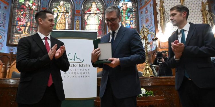 Foto: facebook.com/buducnostsrbijeavucic