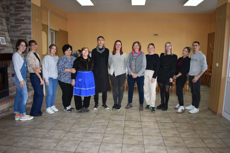 Účastníci výtvarného tábora