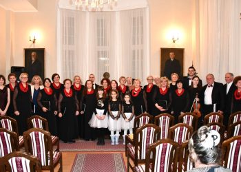 Spoločná fotografia účastníkov Vianočného koncertu