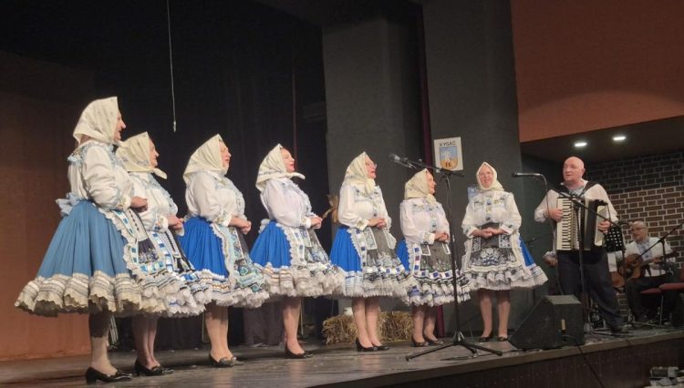 Ženská spevácka skupina