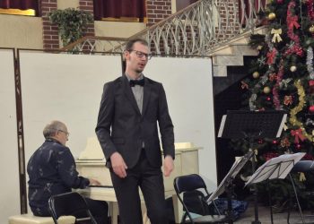 Hosť programu Aleksandar Kerleta za sprievodu profesora Oskara Ritera