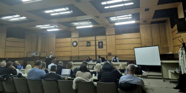 Z pracovnej časti zasadnutia ZO Stará Pazova