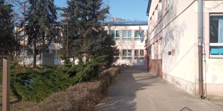 Základná škola Ľudovíta Štúra v Kysáči