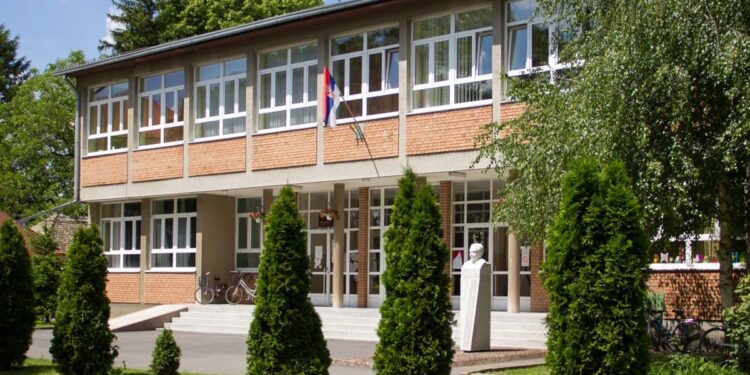 Foto: FB/OsnovnaSkolaMarsalTitoPadina