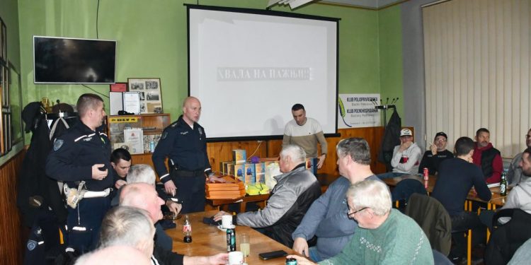 Záber z vlaňajšej prednášky o predpisoch v doprave