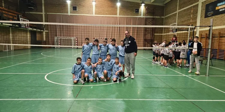 Kulpínski volejbalisti so svojim trénerom