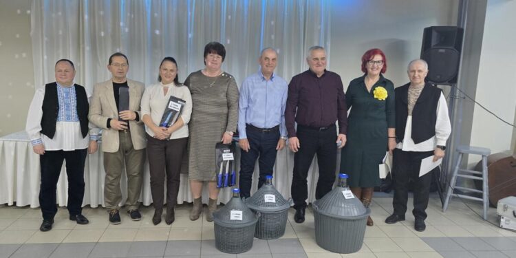 Odmenení výrobcovia vín a klobás