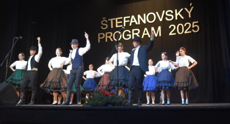 Mládežnícka skupina predviedla temperamentné tance