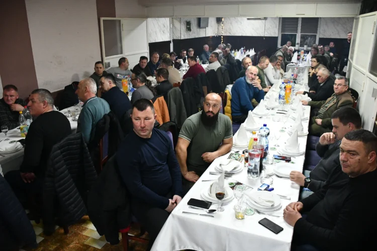 Osláv sa zúčastnili početní hostia