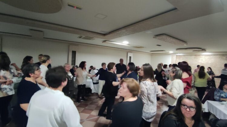 Predalo sa viac ako 200
vstupeniek