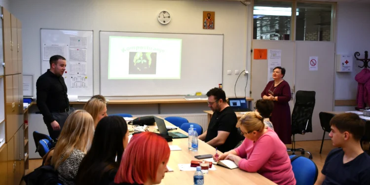 Z otvorenia pracovného stretnutia v petrovskej škole