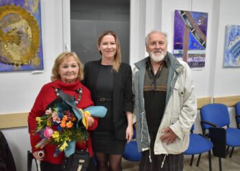 Maliarka Anna Babiaková a predsedníčkou ZPVU Ivanou Struhárovou a s manželom Jánom