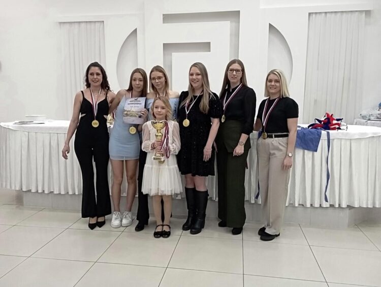 Víťazný ženský tím RŠH 2026 v Kovačici – Pink Panter