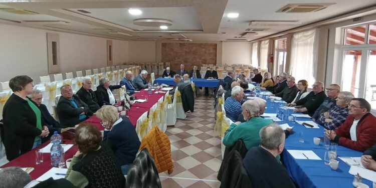 Z vlaňajšieho zasadnutia Obecného združenia penzistov v Kovačici