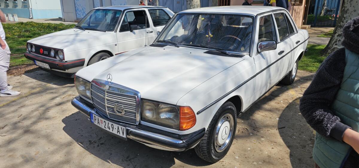 Oldtimery v Kovacici (1)