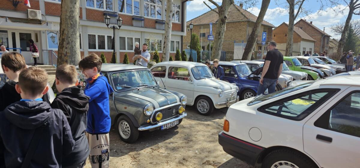 Oldtimery v Kovacici (5)