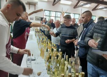 Z degustácie bielych vín počas Veľkej noci v Kulpíne 2026