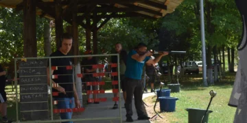 Zo súťaže na strelnici vedľa Poľovníckeho domu v Kulpíne 