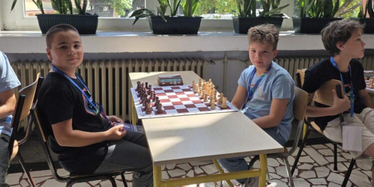 Gabriel Melich (zľava) počas súťaže (Foto: z archívu ŠK Kulpín)