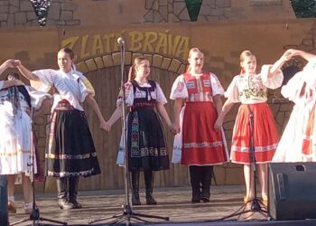 Z vystúpenia DFS Jánošík z Fiľakova zo Slovenskej republiky