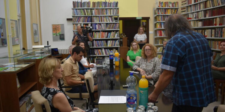 Z literárnej besedy v petrovskej knižnici