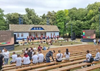 Práve prebiehajú tanečné priestorové skúšky