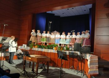 Ženská spevácka skupina MOMS Kovačica (Foto: Katarína Gažová)