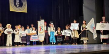 Predstavitelia súborov, ktorí vystúpili včera večer