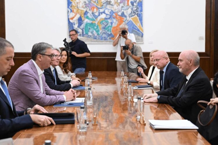Foto: facebook.com/buducnostsrbijeavucic