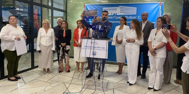 Primátor Mićin hovoril o projekte Nový Sad na vode
