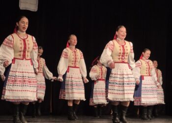Dievčenská skupina