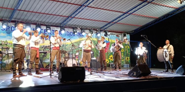Trubačský orchester Boška Krdžavca z Nového Sadu