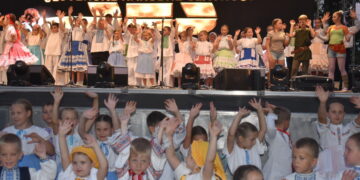Spoločné vystúpenie všetkých účastníkov galaprogramu