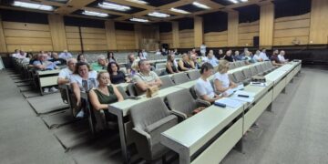 Výborníci v staropazovskom obecnom parlamente