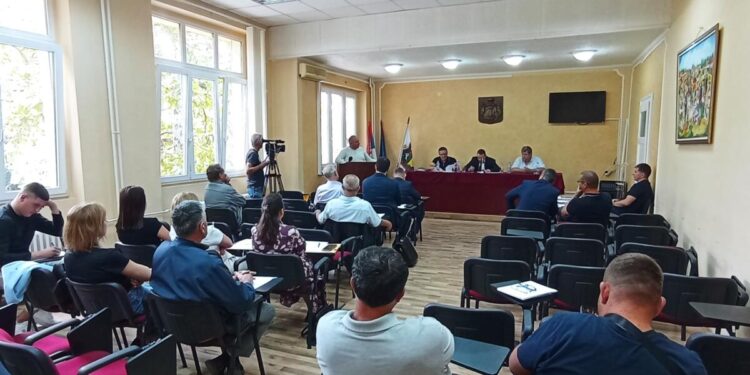 Zo zasadnutia kovačického lokálneho parlamentu