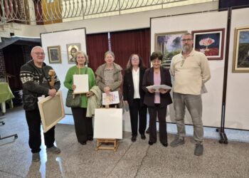 Odmenení autori a organizátori obecnej prehliadky výtvarnej tvorby